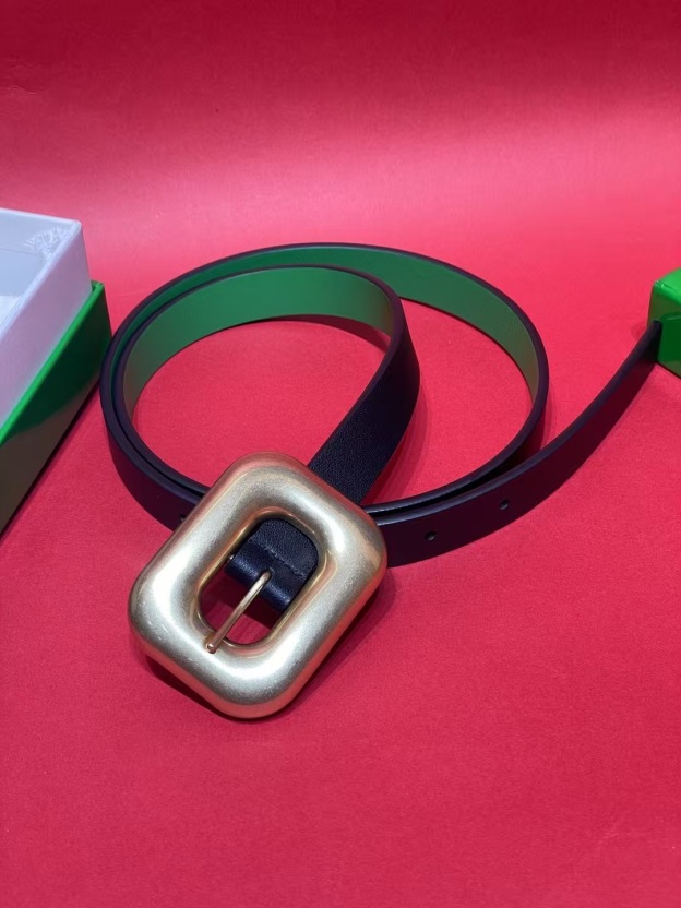 ボッテガ ヴェネタ「Bottega Veneta」 ヴィンテージ ピンバックル ベルト100CM