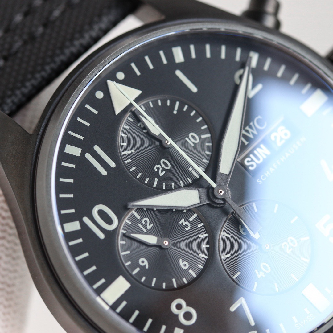 アイ・ダブリュー・シー「IWC」パイロットウォッチ クロノグラフ 43mm 腕時計