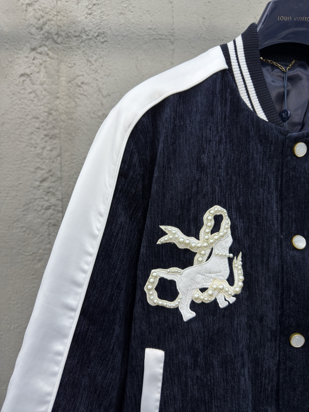 ルイ・ヴィトン「Louis Vuitton」モダンベースボールジャケット