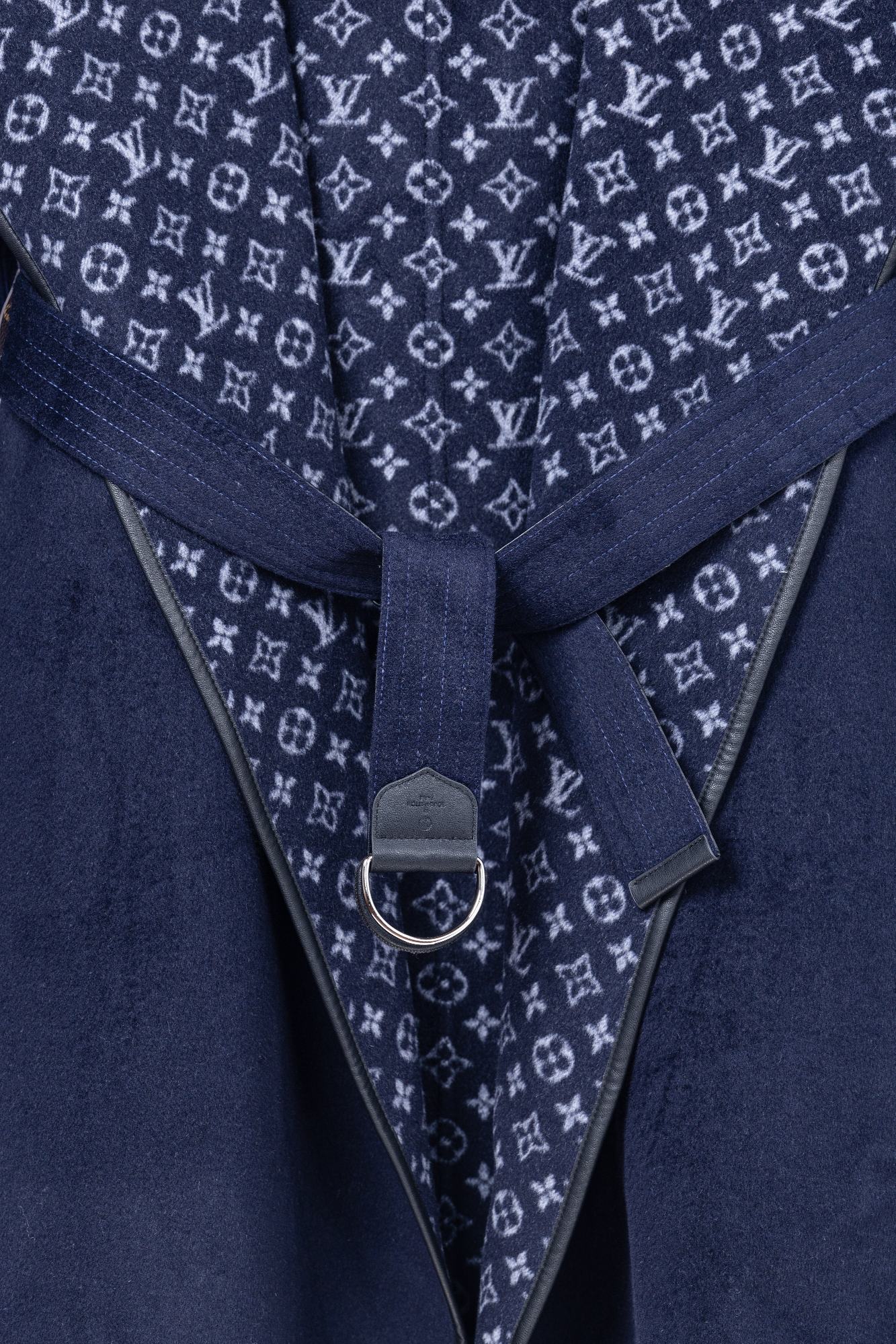 ルイ・ヴィトン「Louis Vuitton」秋冬 レディース ワップルフードロングコート