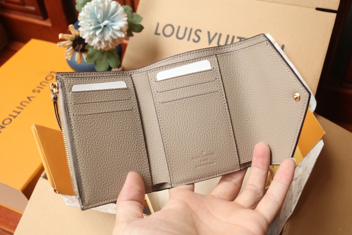 ルイ・ヴィトン(Louis Vuitton) ポルトフォイユ･ヴィクトリーヌ