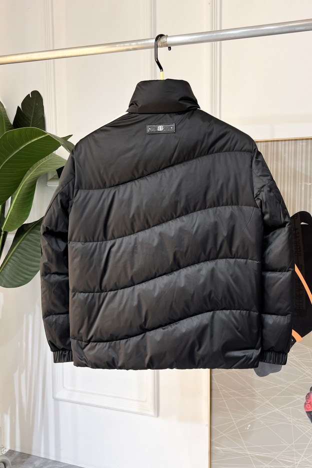 バレンシアガ「Balenciaga」‌2024 ss大爆型ファッションダウンジャケット