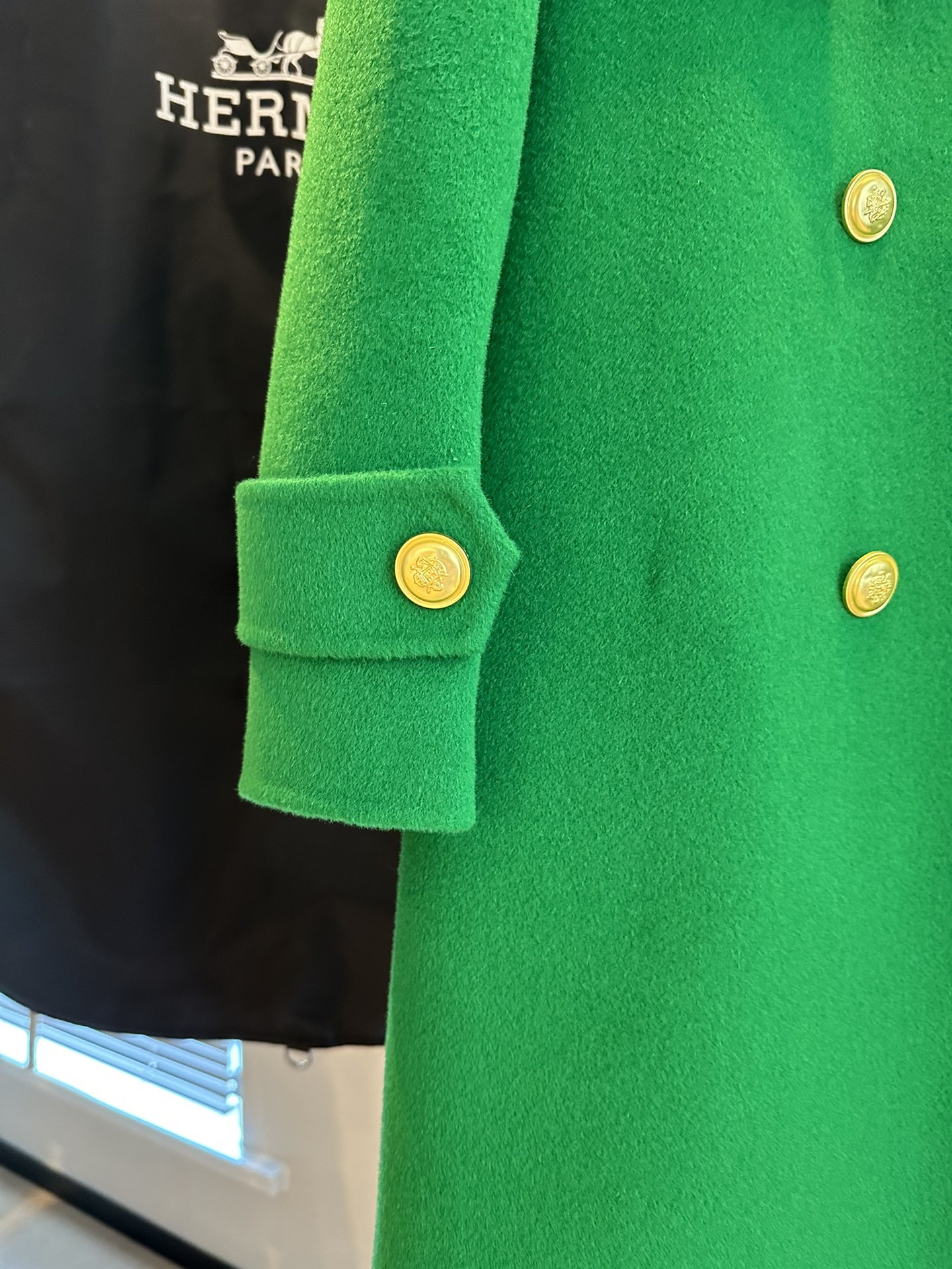 エルメス「Hermès」Retro Seris カシミアのスリムコート