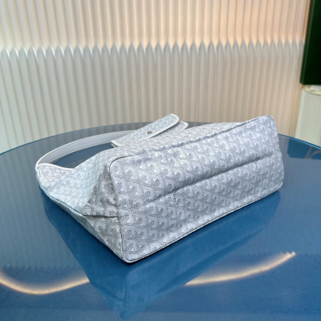 ゴヤール「Goyard」 Saint Louis トートバッグ（シングル面）