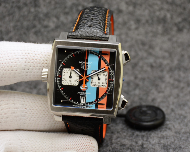 タグ・ホイヤー「TAG Heuer」カレラ クォーツ メンズウォッチ 40mm