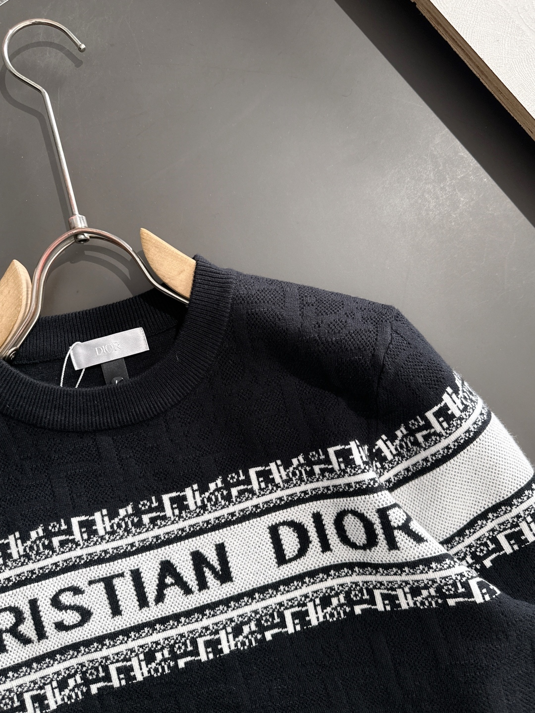 ディオール「Dior」秋冬ウールの丸ネックニットセーター