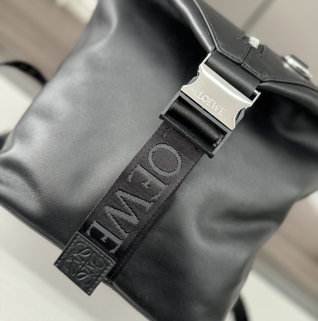 ロエベ「Loewe」Flex バックパック