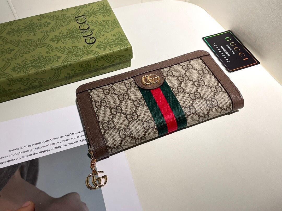 グッチ「Gucci」Marmontシリーズ ジッパーウォレット
