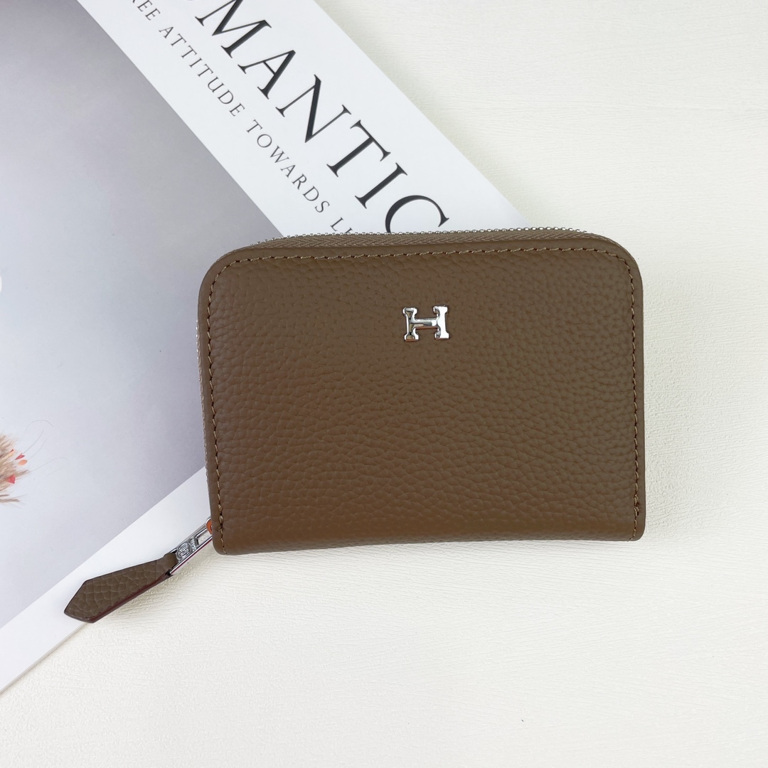 エルメス「Hermès」Silk'in ショートウォレット