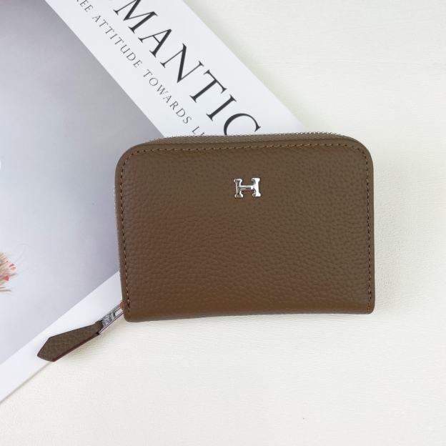 エルメス「Hermès」Silk'in ショートウォレット