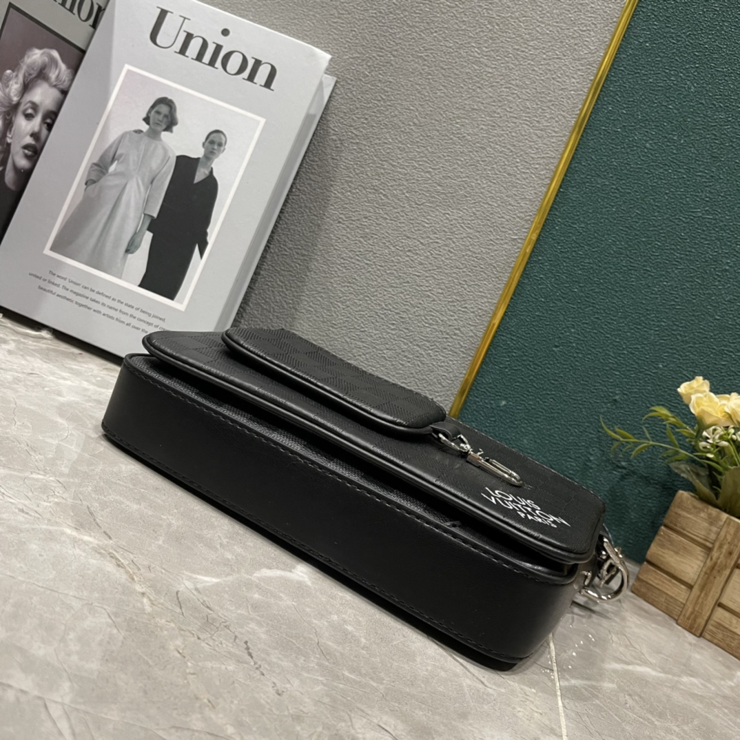 ルイ・ヴィトン「Louis Vuitton」新作 Trio メッセンジャーバッグ