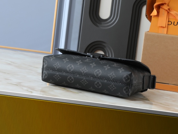 ルイ・ヴィトン「Louis Vuitton」S-Cape メッセンジャーバッグ