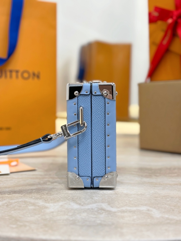 ルイ・ヴィトン「Louis Vuitton」Wallet Trunk Taigarama メッセンジャーバッグ