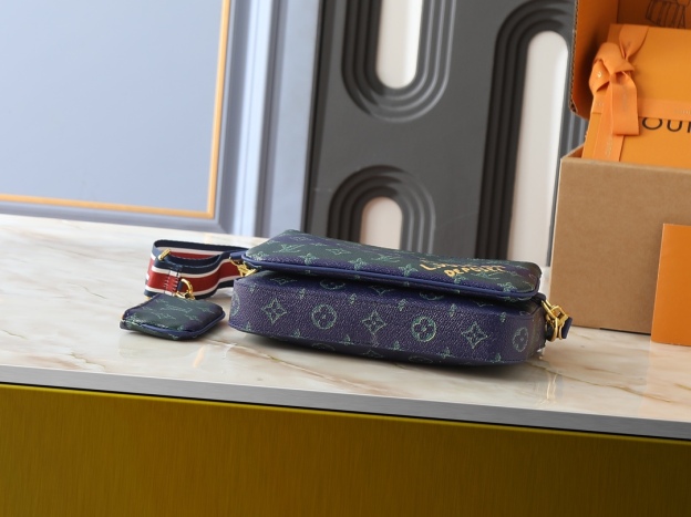 ルイ・ヴィトン「Louis Vuitton」新作 Trio メッセンジャーバッグ