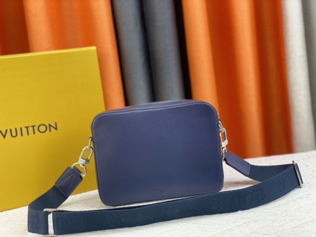 ルイ・ヴィトン「Louis Vuitton」 Fastline メッセンジャーバッグ