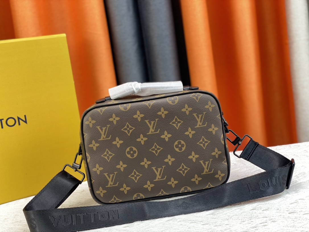 ルイ・ヴィトン「Louis Vuitton」S Lock メッセンジャーバッグ