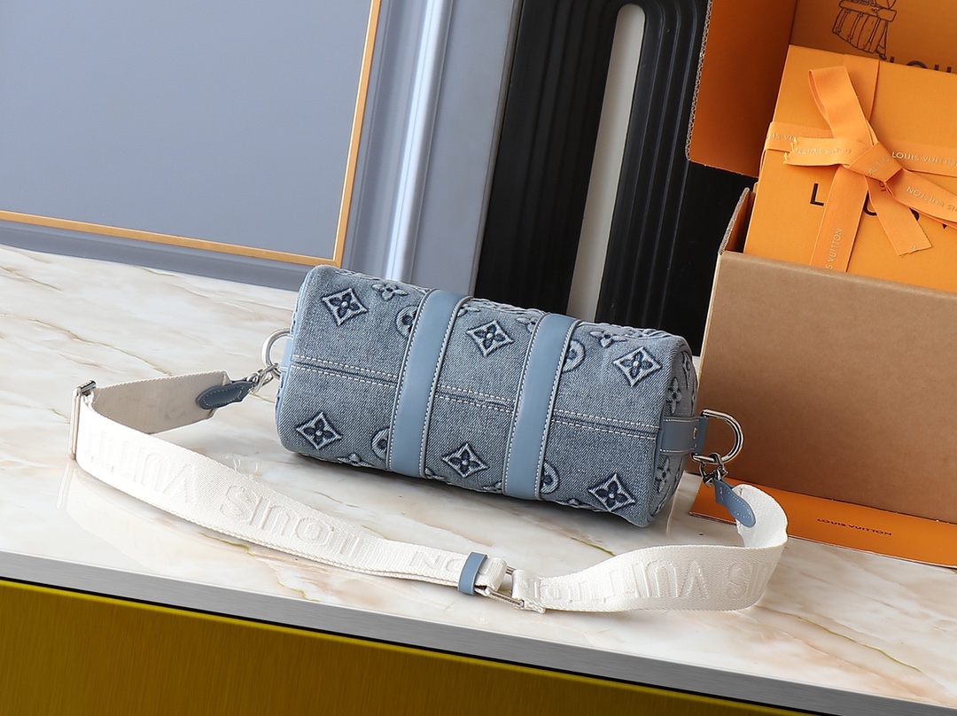 ルイ・ヴィトン キーポル･バンドリエール 25