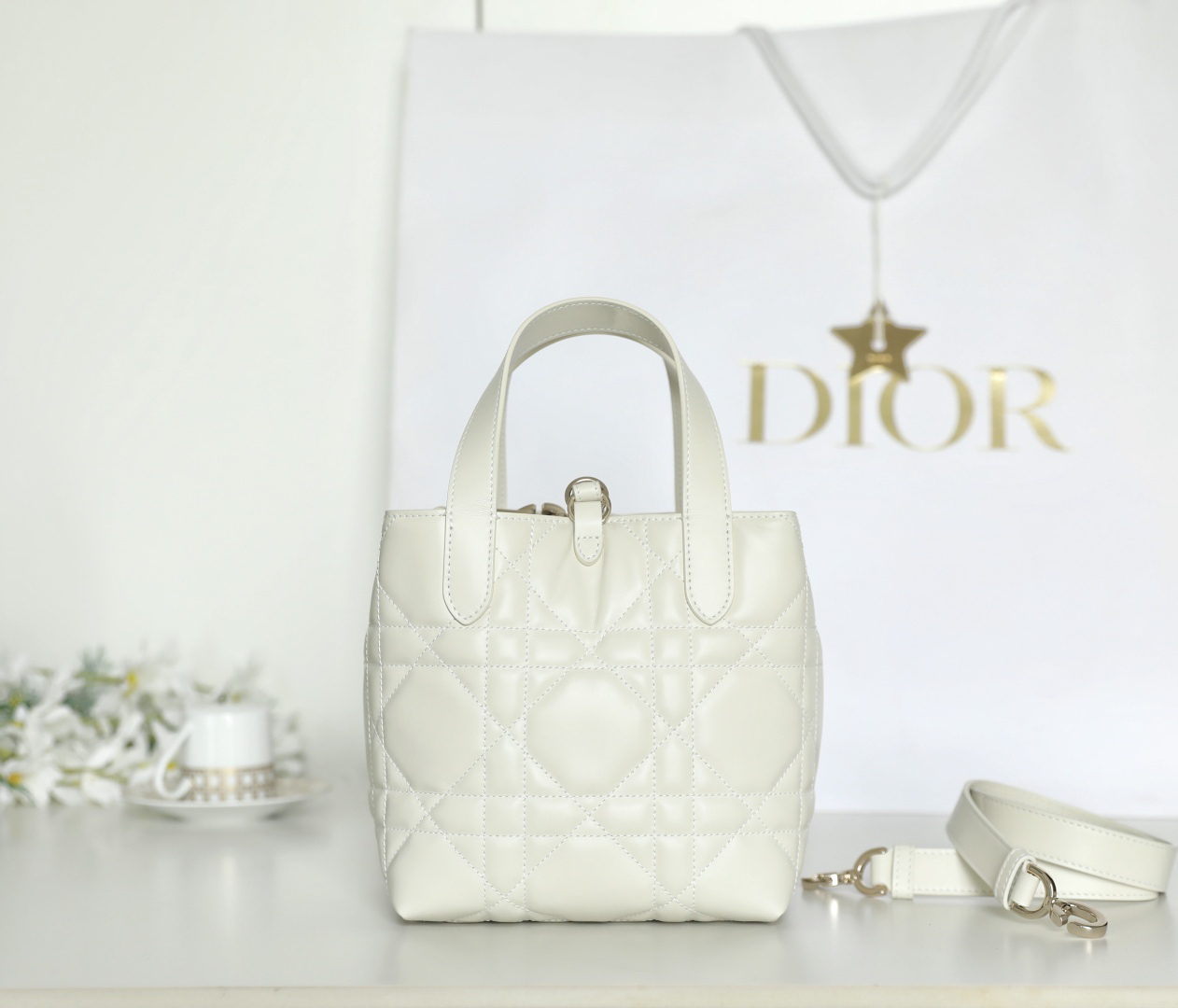 ディオール「Dior」トートバッグ コンパクト
