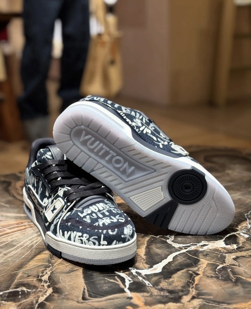 ルイ・ヴィトン「Louis Vuitton」 Trainer スニーカー