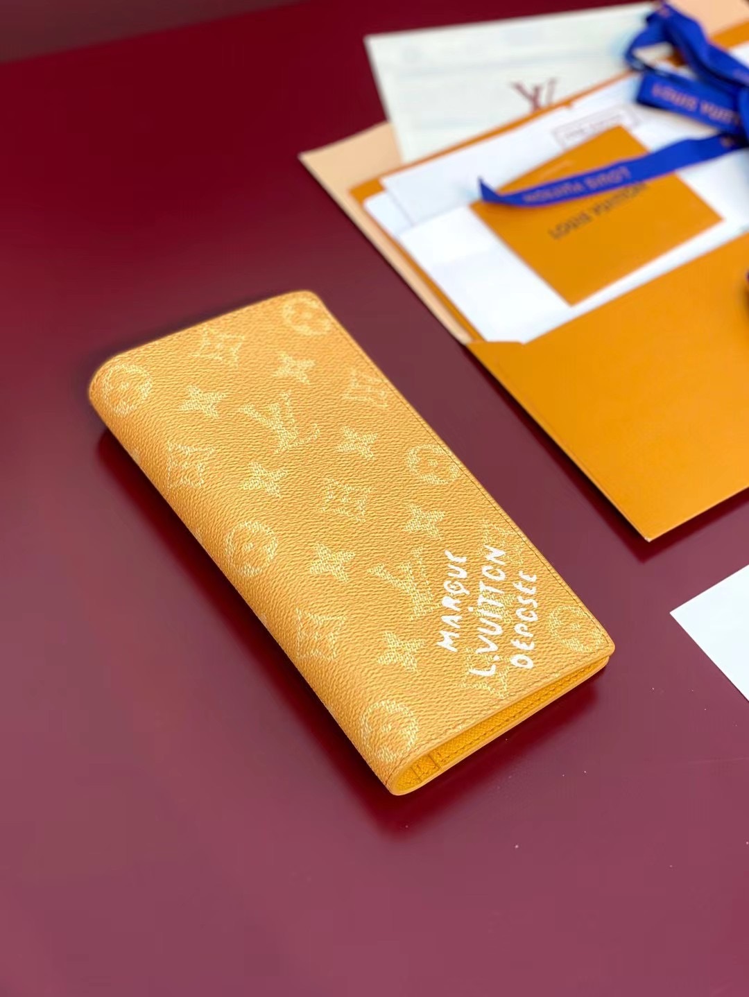 ルイ・ヴィトン ポルトフォイユ･ブラザ ウォレット