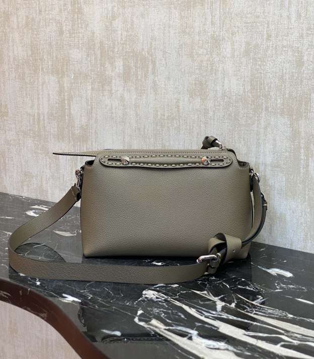 フェンディ「Fendi」ボストン ハンドバッグ