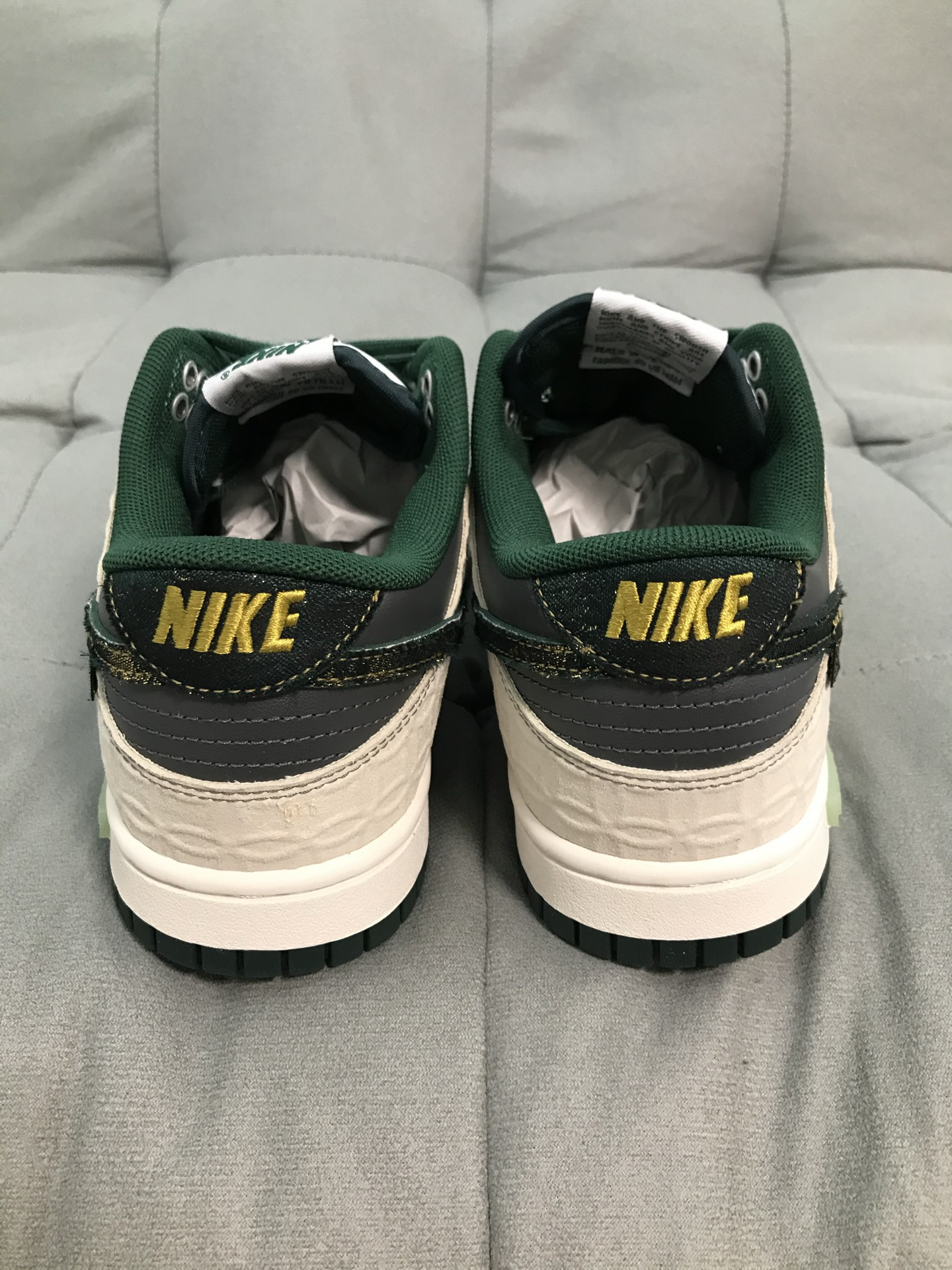 ナイキ「Nike」 DUNK LOW "WHITE/BLACK-GREEN" スニーカー