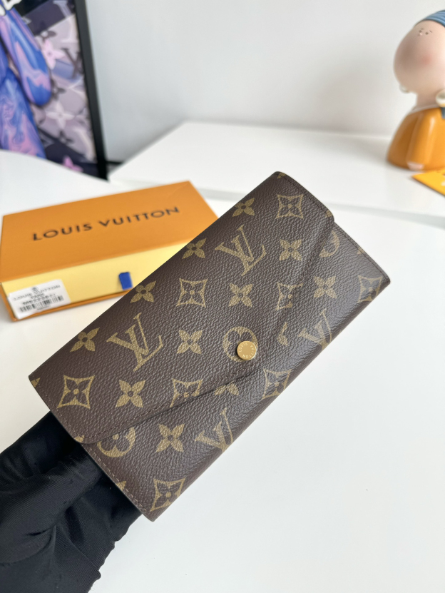 ルイ・ヴィトン ポルトフォイユ･サラ