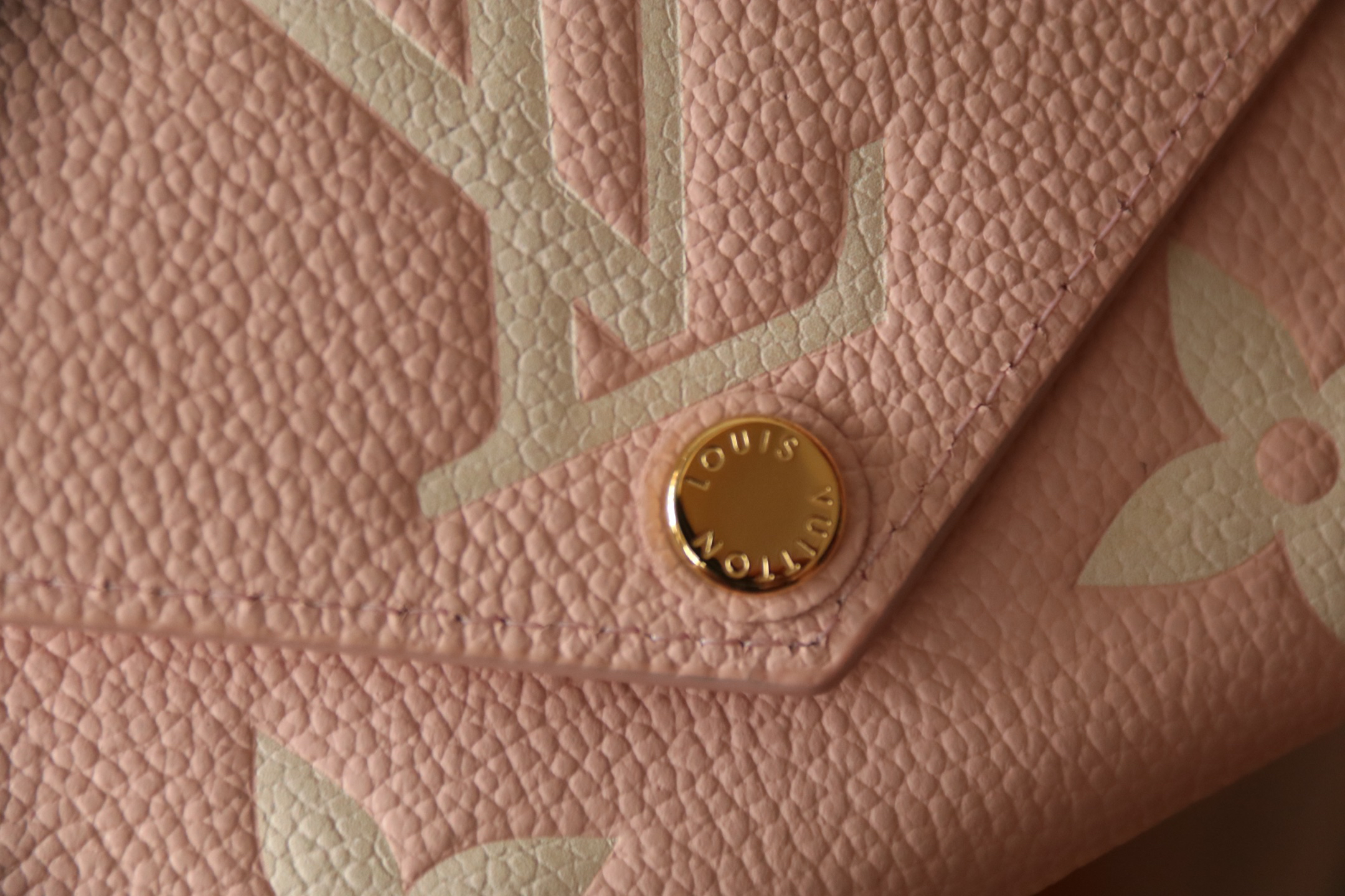 ルイ・ヴィトン「Louis Vuitton」ポルトフォイユ･ヴィクトリーヌ