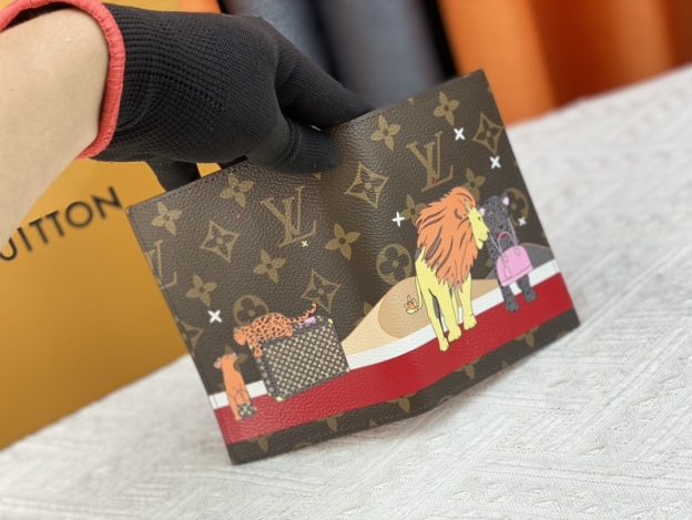 ルイ・ヴィトン パスポートカバー クーヴェルテュール･パスポール