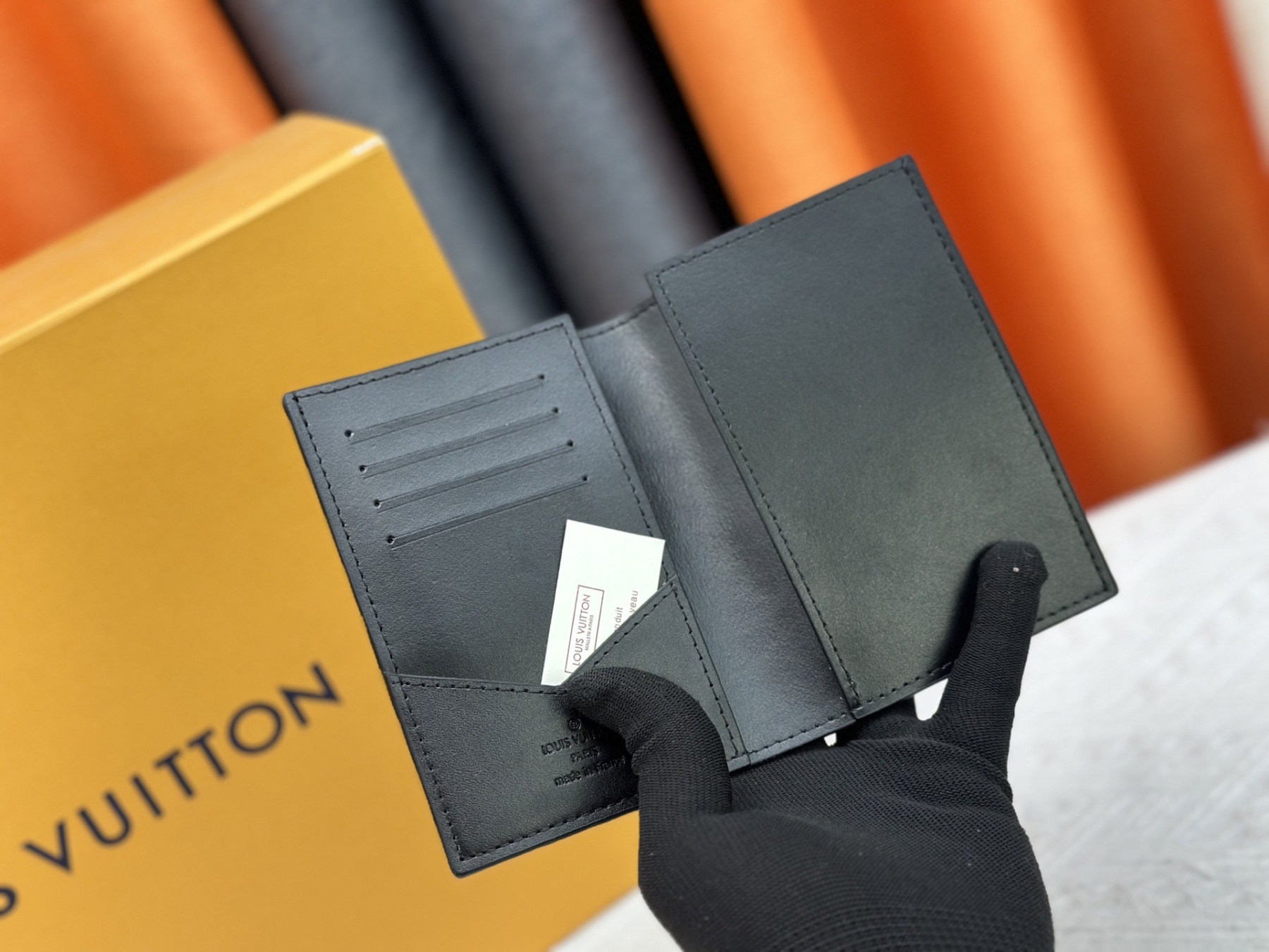 ルイ・ヴィトン パスポートカバー クーヴェルテュール･パスポール