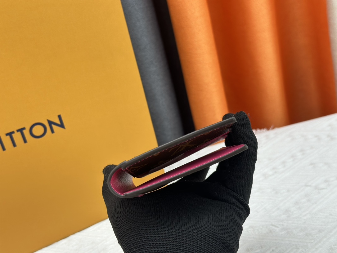 ルイ・ヴィトン パスポートカバー クーヴェルテュール･パスポール