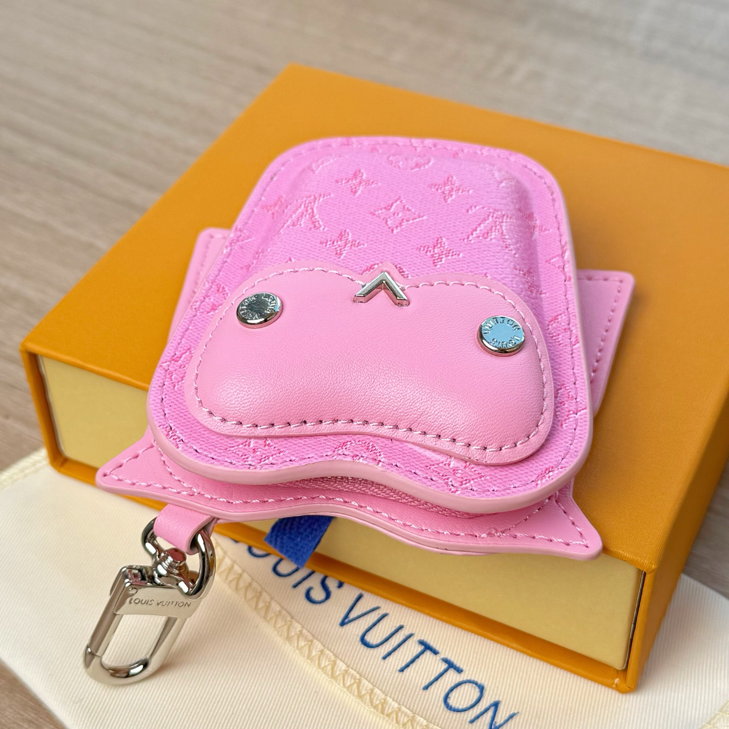 ルイ・ヴィトン バッグチャーム･LV オウル