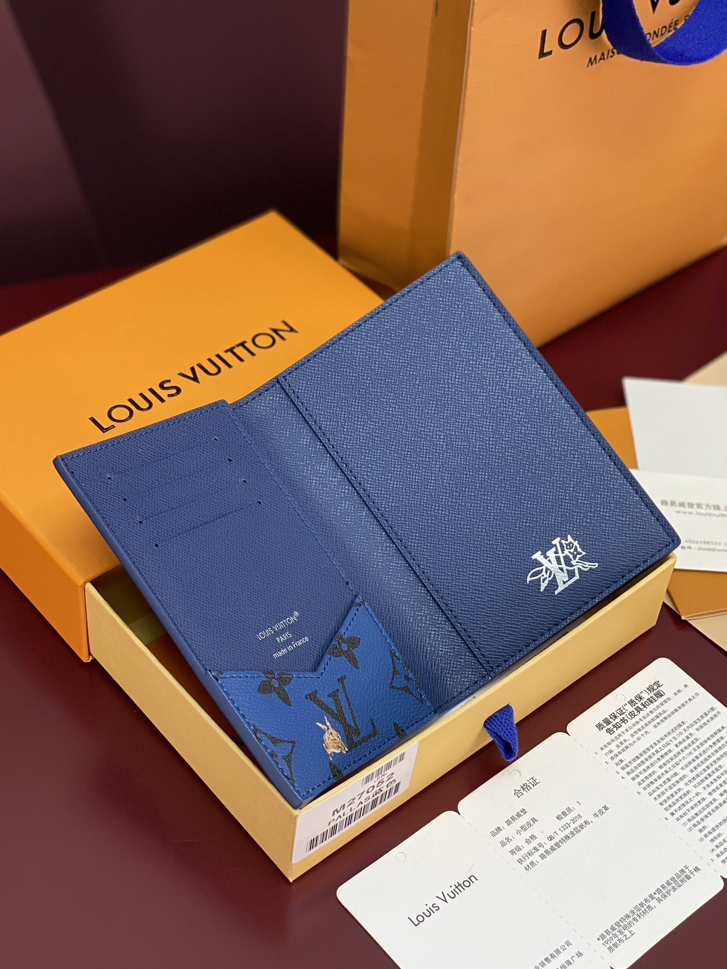 ルイ・ヴィトン パスポートカバー クーヴェルテュール･パスポール