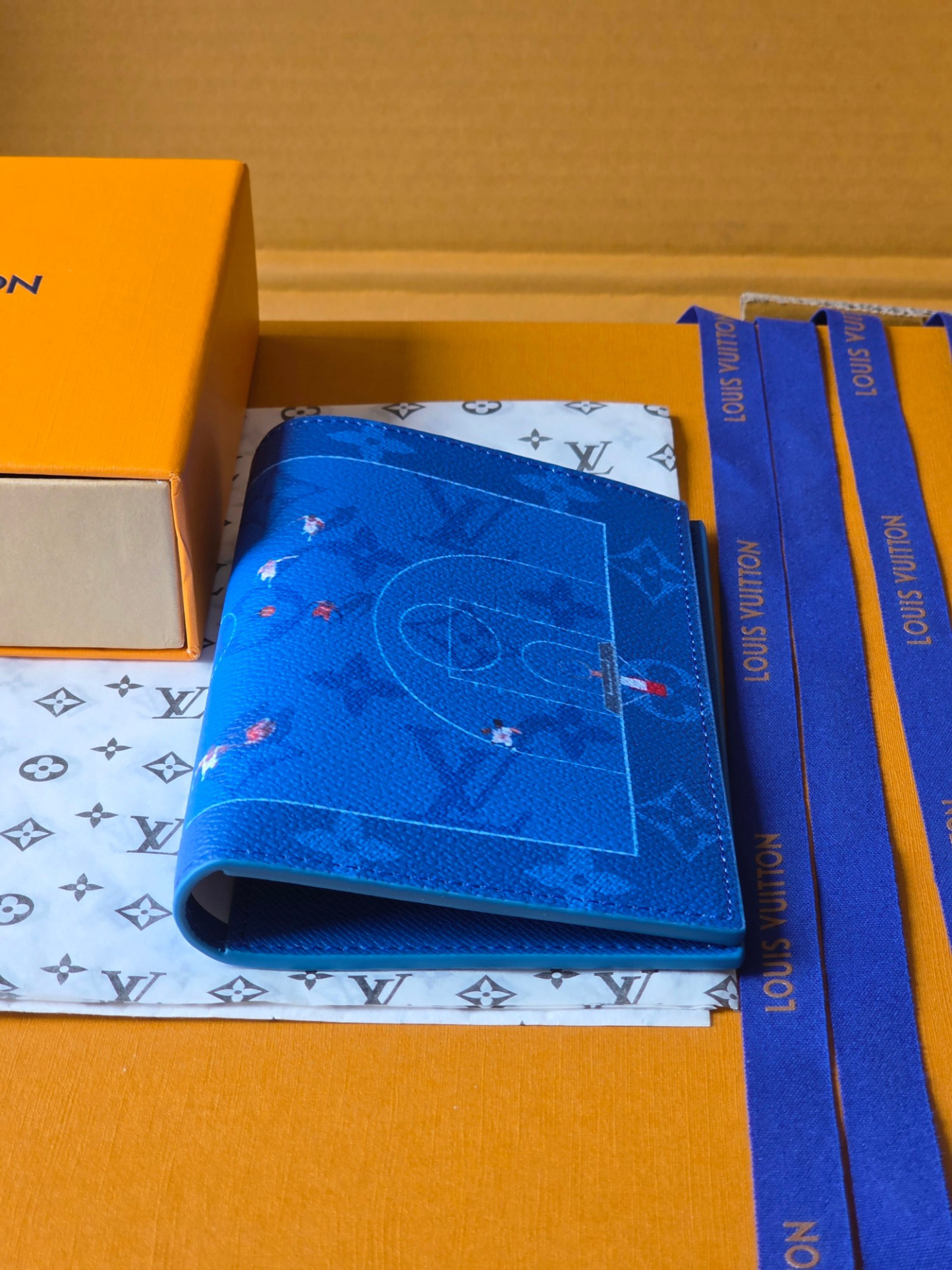 ルイ・ヴィトン パスポートカバー クーヴェルテュール･パスポール