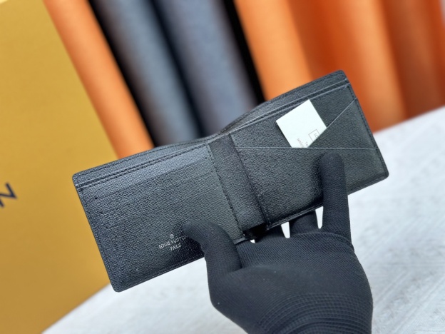 ルイ・ヴィトン ポルトフォイユ･ミュルティプル