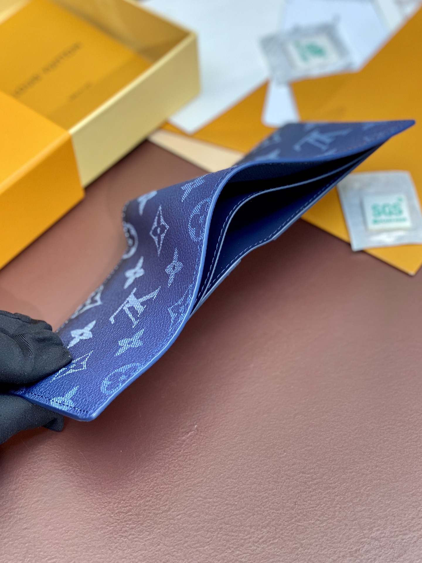 ルイ・ヴィトン ポルトフォイユ･ミュルティプル