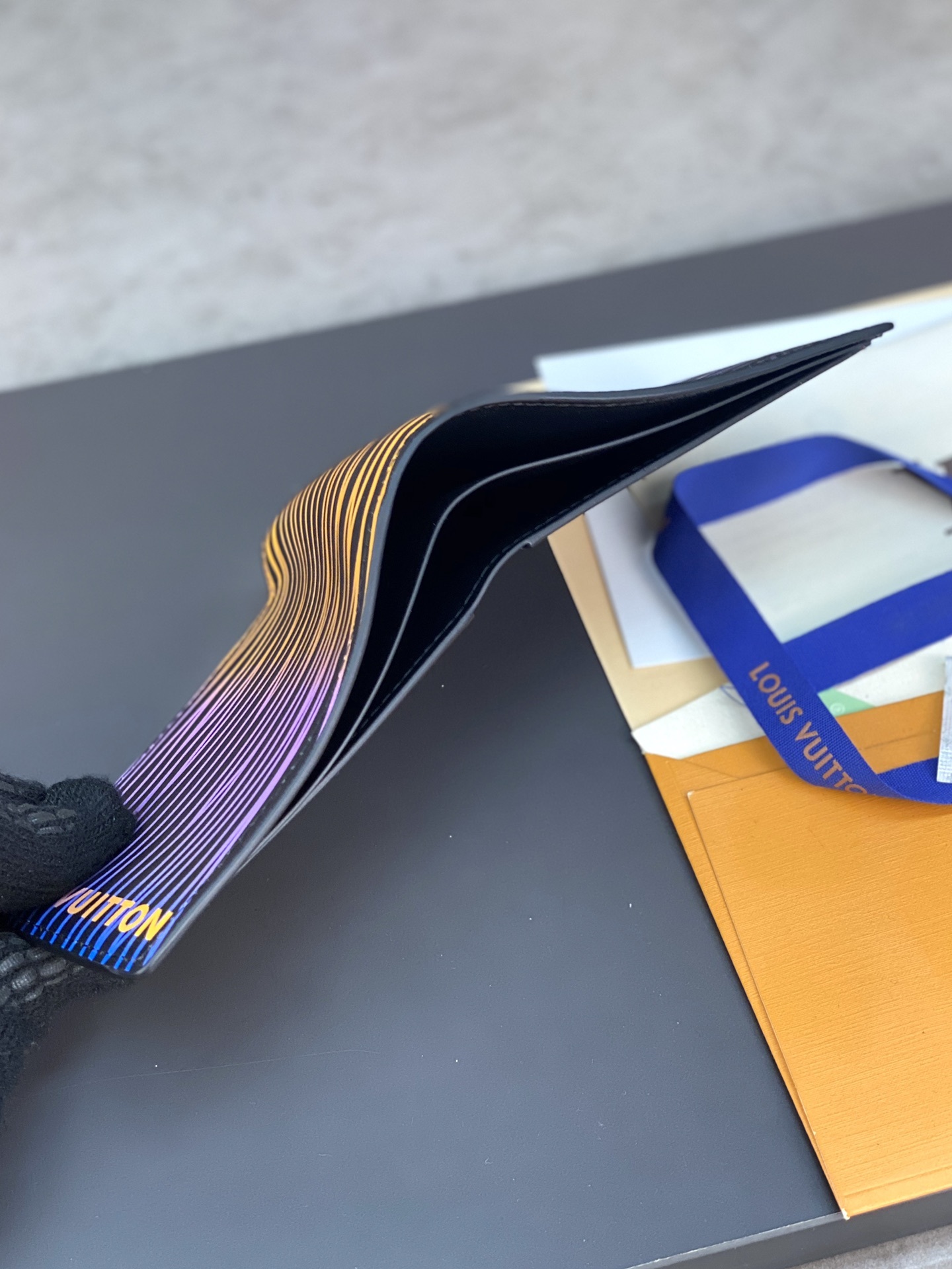 ルイ・ヴィトン ポルトフォイユ･スレンダー