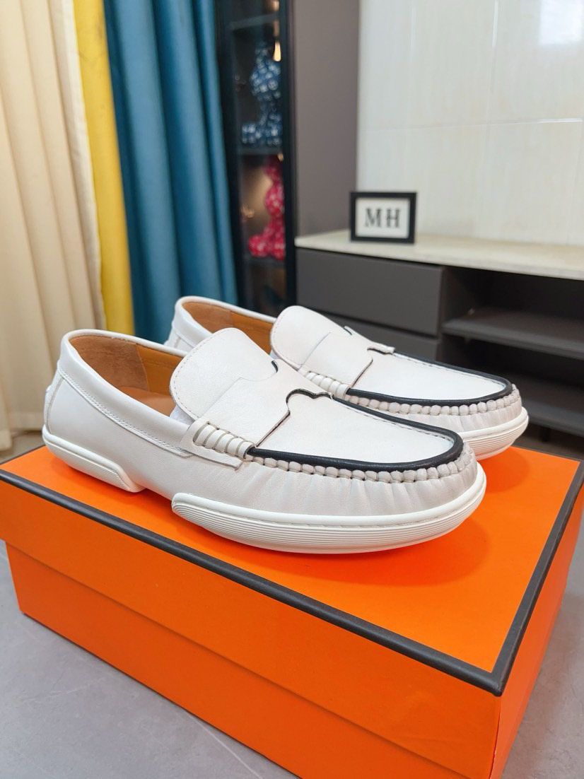 エルメス［Hermès］【カップルに大人気】 おしゃれなペアスニーカー