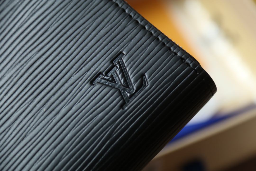 ルイ・ヴィトン ジッピー･コイン パース