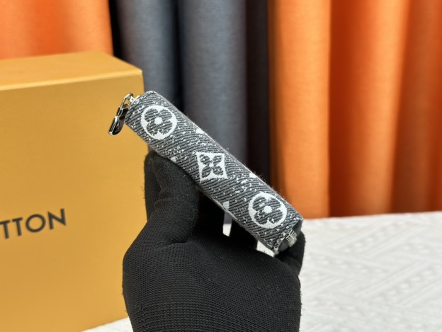 ルイ・ヴィトン ジッピー･コイン パース