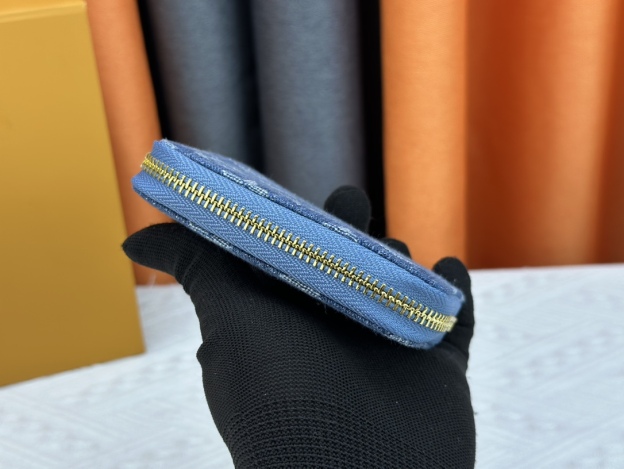 ルイ・ヴィトン ジッピー･コイン パース