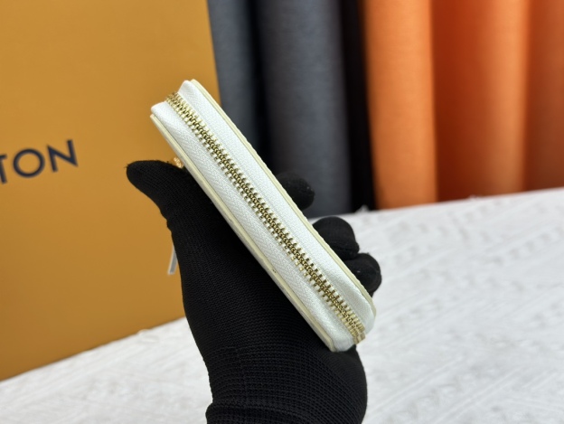 ルイ・ヴィトン ジッピー･コイン パース