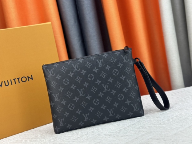 ルイ・ヴィトン「Louis Vuitton」テイクオフ･ポーチ
