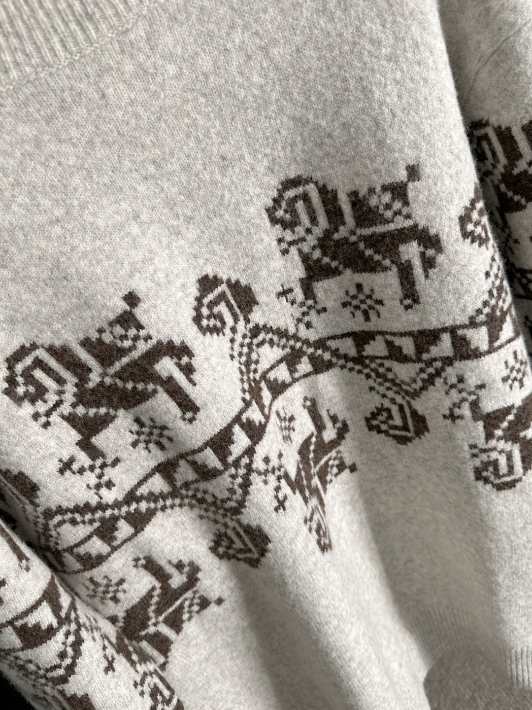 エルメス「Hermès」秋冬新作ラウンドネックスウェット