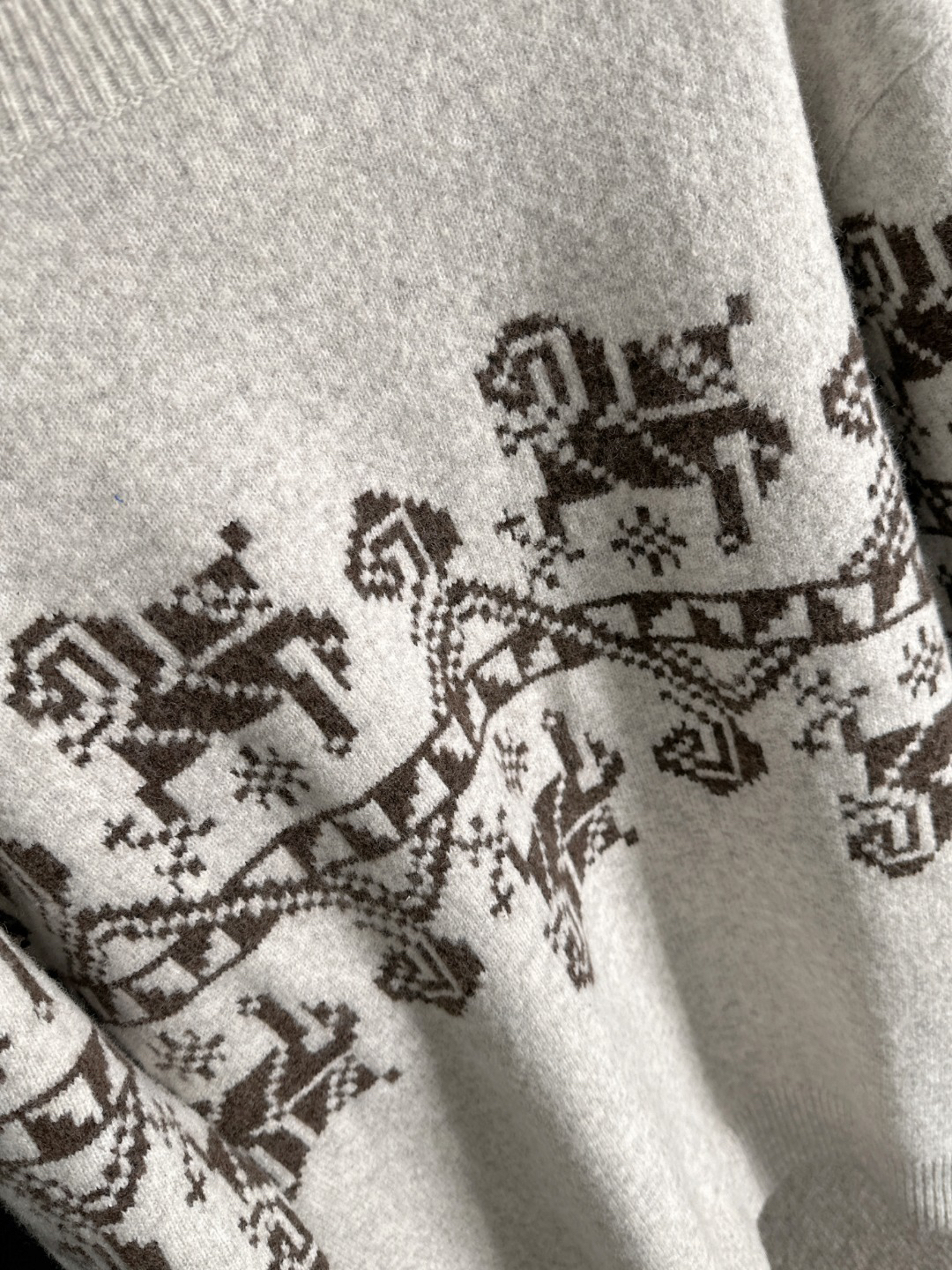 エルメス「Hermès」秋冬新作ラウンドネックスウェット