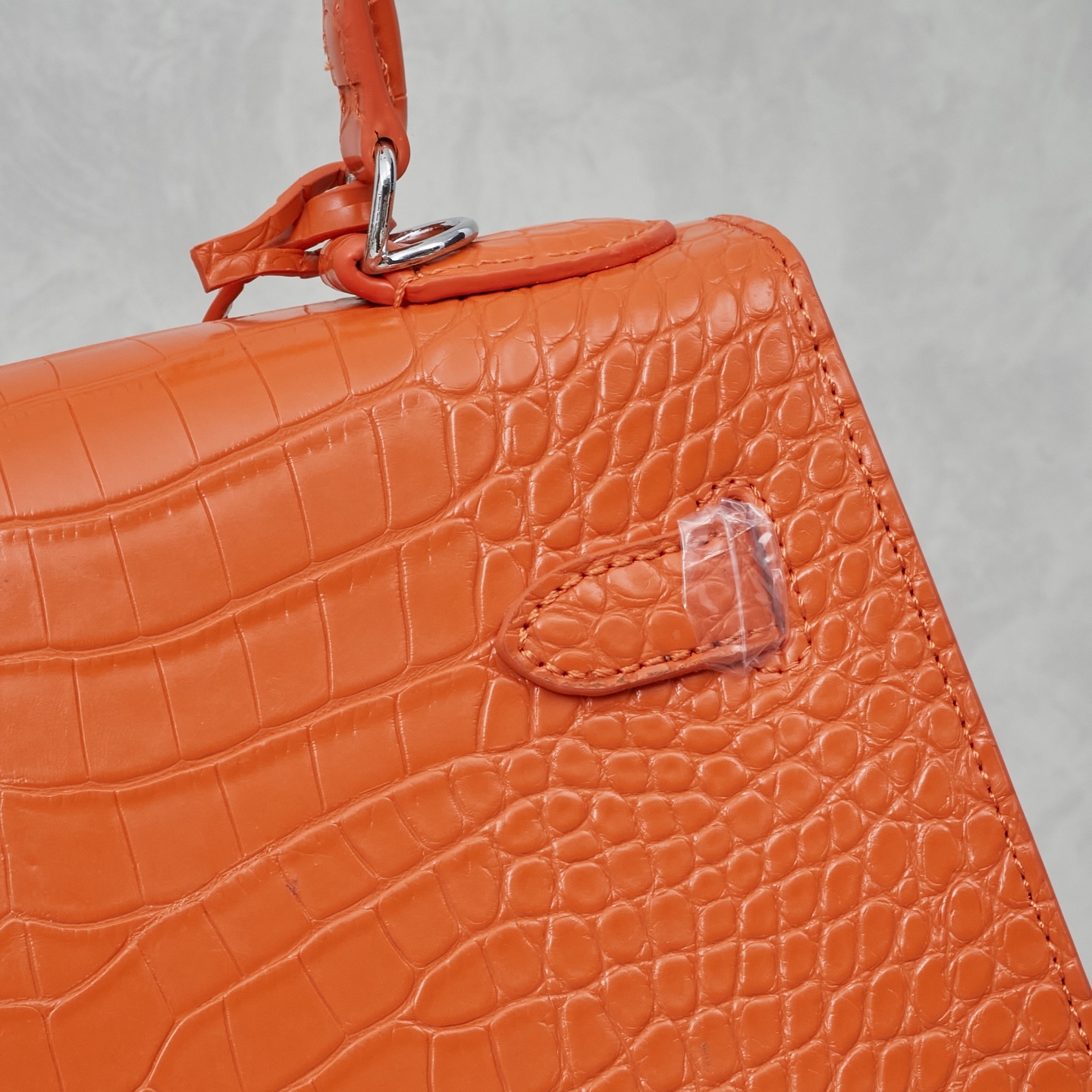 エルメス ケリー 19/25/28 ストーンパターンレザー バッグ「Kelly II Sellier」