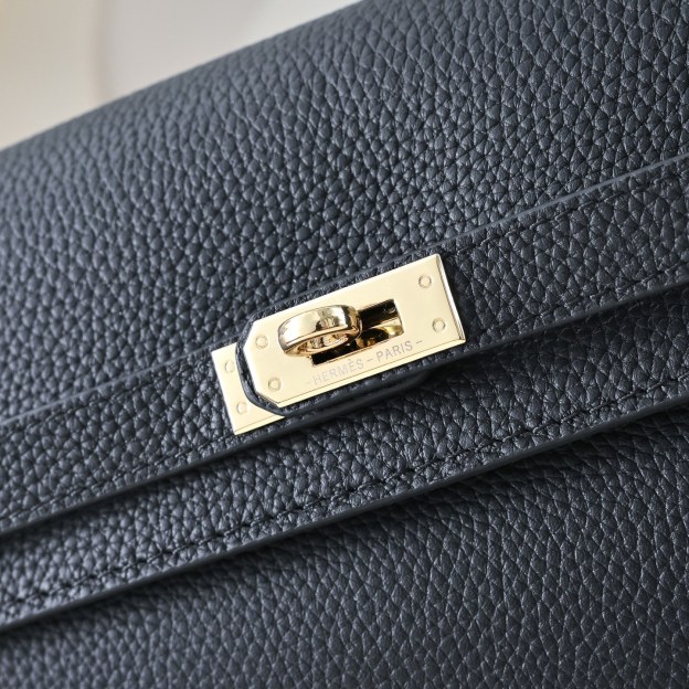 エルメス ケリー 22 ストーンパターンレザー バッグ「Kelly Depeches」