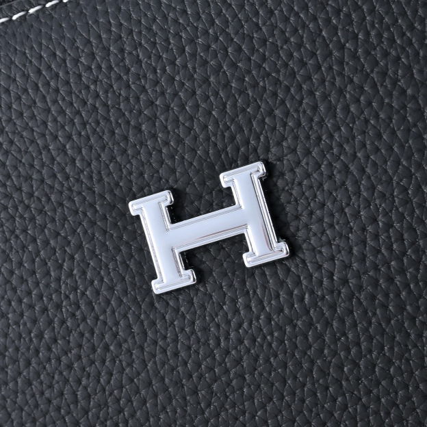 エルメス ダブルジッパー レザー クラッチバッグ