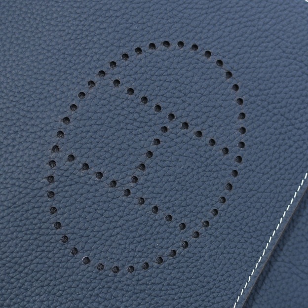 エルメス エヴリン メッセンジャーバッグ「Evelyne Messenger Bag」