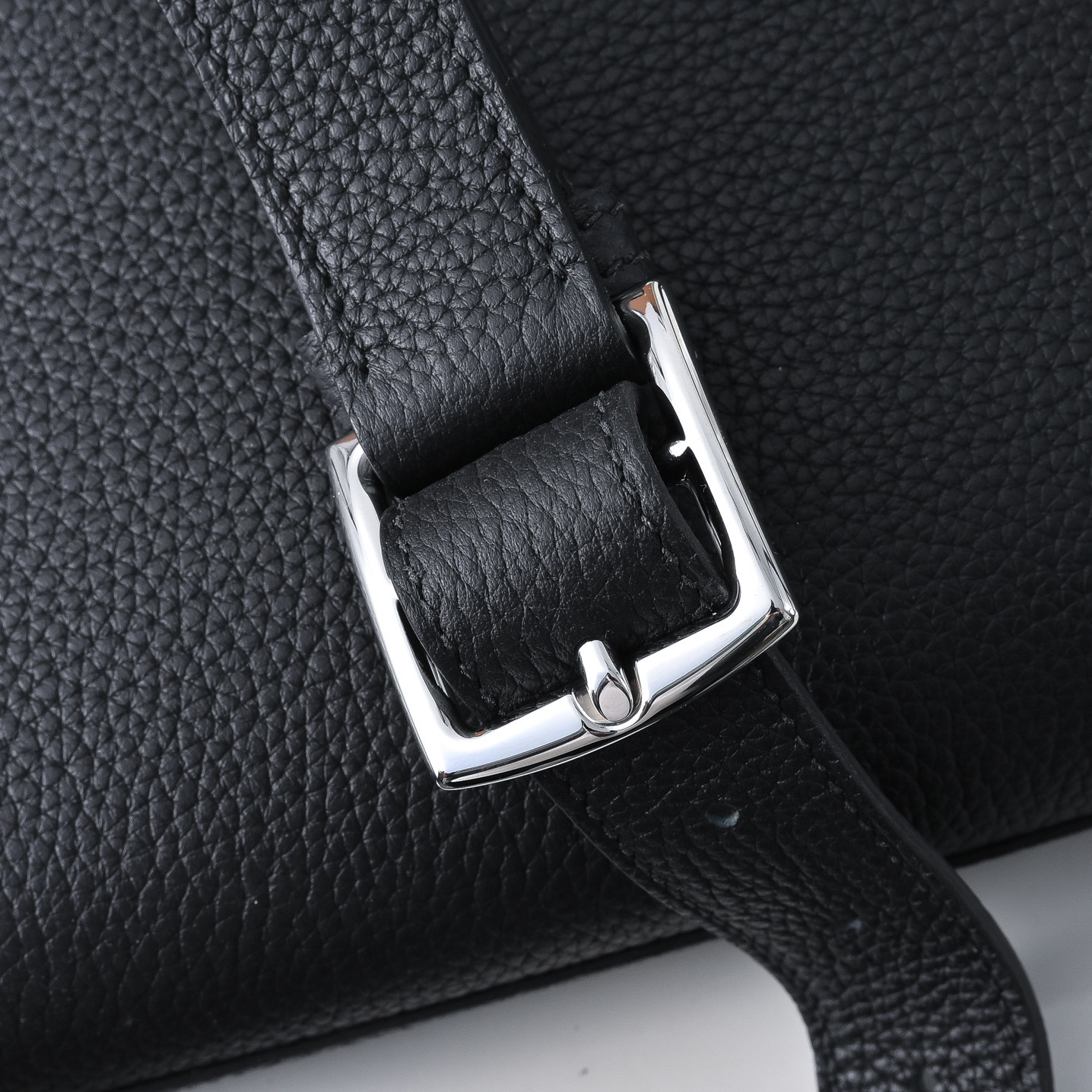 エルメス サック・ア・デペッシュ 21 メッセンジャーバッグ「Sac a Depeches」